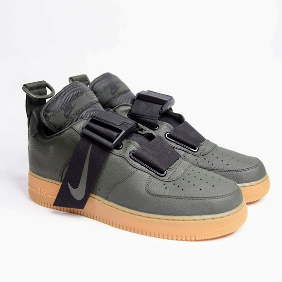Nike Air Force 1 Utility Men's Casual Shoes - Picture 2 of 7